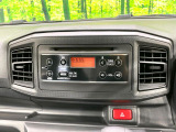 お好きな音楽を車内でお楽しみいただけます♪スピーカー交換・ウーハー追加などの音質向上や、最新ナビ・後席モニター等の取り付けも是非ご相談ください!