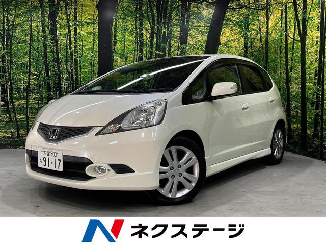 フィット 1.5 RS 