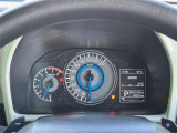 【スピードメーター】メーターがシンプルで見やすく運転しやすいですね!
