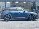 国道246号線沿い、南町田グランベリーパーク駅すぐ。MINI NEXT 東名横浜/〒194-0004 東京都町田市鶴間5-18-1/TEL:042-788-8027