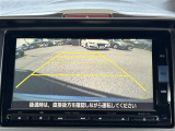 【バックモニター】後ろのカメラの映像をモニターに映し出すことができます!後方の見えない死角や、障害物との距離感をしっかり確認することができます!駐車が苦手な方におすすめです。