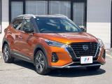 大好評のボディコーティング「弾スプラッシュコート」もご納車までに施工可能。通常のガラスコートと異なる、耐久年数6年の無機質ガラスコーティングが、ボディをキレイな状態に保ってくれます。