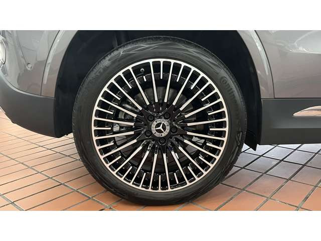 メルセデス・ベンツ EQA 250 プラス AMGラインパッケージ の中古