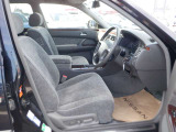 清潔で広々した座席です!是非、現車を見て体感してみてください。