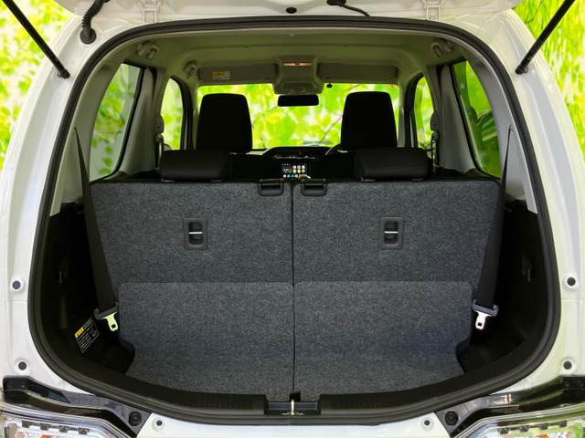 take Husqvarna MZ54 54 in. 24 HP Gas Zero-Turn Mower, Kawasaki