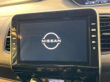 【純正10型ナビ】人気の純正ナビを装備。オーディオ機能も充実しており、Bluetooth接続すればお持ちのスマホやMP3プレイヤーの音楽を再生可能!毎日の運転がさらに楽しくなります!!