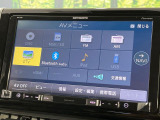 【9型ナビゲーション】目的地までしっかり案内してくれる使いやすいナビ。Bluetooth接続すればお持ちのスマホやMP3プレイヤーの音楽を再生可能!毎日の運転がさらに楽しくなります!!