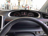 運転中も見やすいメーター。