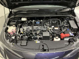 エンジンルーム普段は見えないエンジンルームですが、お手入れが大切な場所ですね。トヨタカローラ名古屋のU-Carはエンジンルームも仕上げております