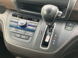 気になる車はすぐにお問い合わせください!画面右側の0066から始まる無料ダイヤルからお問い合わせ下さい!専門スタッフがお車のご質問にお答えいたします!