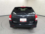 バックカメラが付いているので後方確認が非常にしやすいです。今や運転初心者も熟練者も必須装備!ついていて損はないですね♪