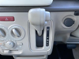 【 シフト 】スムーズなシフトチェンジで快適にお車を操縦していただけます!//