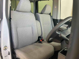 たとえばダイハツのお店にある、たくさんのスマアシ搭載車は、正常に作動する事をしっかり確認します。