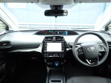 プリウス 1.8 S メモリナビ・バックカメラ・ETC・Bluetooth