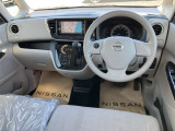 納車から1ヶ月を目安に無料点検を受けていただけます。(最寄りの日産のお店でも可能です)