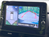 【アラウンドビューモニター】専用のカメラにより、上から見下ろしたような視点で360度クルマの周囲を確認することができます☆死角部分も確認しやすく、狭い場所での切り返しや駐車もスムーズに行えます。