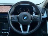 BMW専門のメカニックが、100項目にも上るポイントを徹底的にチェック。交換基準に達した部品があれば、弊社負担にて交換後、お客様へご納車致します。