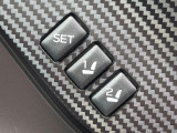 【メモリー機能付きパワーシート】ドライバーごとに設定したシート位置を記憶して、ボタン一つで切り替えできる便利な機能!運転する方が複数名いらっしゃるご家庭におすすめです♪