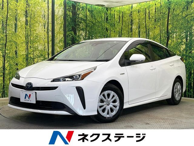 プリウス1.8 E
