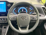 【純正革巻きステアリング】上質な革を使用することで、手にしっかり馴染みとても運転しやすいハンドルです♪
