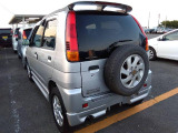 テリオスキッド エアロダウン 4WD 