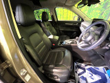 運転席シート廻りは使用感も少なく、良好な状態となっています。丁寧に使われていたことがよくわかりますね。