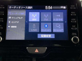 ディスプレイオーディオを装備。スマホとクルマをつなぐことで、これまでのナビに加えて、いろんなサービスが楽しめます。