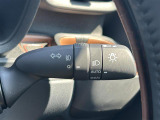 【オートライト(AUTO)】外の明るさをシステムが感知して、自動でヘッドライトが点灯します!ヘッドライトをつけ忘れを防ぐ便利機能です。