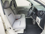見通しのよいすっきりとした視界で、誰でも運転しやすいです。運転のしやすさは疲れにくさにも繋がりますよ♪