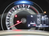 撮影時の走行距離数は6キロです。点検整備を実施してのお納車となります。