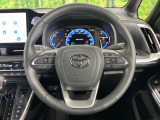 【純正革巻きステアリング】上質な革を使用することで、手にしっかり馴染みとても運転しやすいハンドルです♪