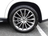 車輌に関する装備・価格等ご不明点などお気軽にお問合せ下さい。また、総額価格に関しましては車輌本体価格に納車に関わる費用等は別途料金がかかります。詳細は当店スタッフへお問い合わせ下さいませ。