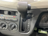 【フロアCVT】無段階変速機能でスムーズな走行をお楽しみいただけます♪エンジンパワーを無駄なく車輪に伝えるから低燃費にも貢献!