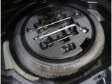 もちろんパンク修理剤&車載工具完備☆万が一のトラブルに備えて使い方もご説明いたします♪