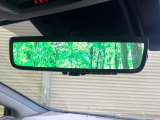 【デジタルインナーミラー】後席の大きな荷物や同乗者で後方が確認しづらい時でも安心!カメラが撮影した車両後方の映像をルームミラー内に表示。クリアな視界で状況の確認が可能です!