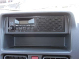 AM/FMラジオ標準装備です。