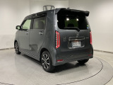 「自動車保険」と「あんしん特典」がひとつになったHondaのお店ならではの保険プランです。お客様のカーライフにより一層の安心をプラスします。