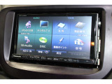 パナソニック製SDナビCN-S310Dを装備しています。