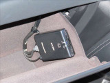 高速道路や有料道路の必需品のETCも装着されています。カードを入れるだけで、料金所をノンストップ&キャッシュレスで通過出来ます。長距離井戸の際にも役立ちます★☆★☆