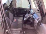 ご覧いただきありがとうございます!安心保証付きの展示車を多数揃えておりますのでお気軽にお尋ねください。