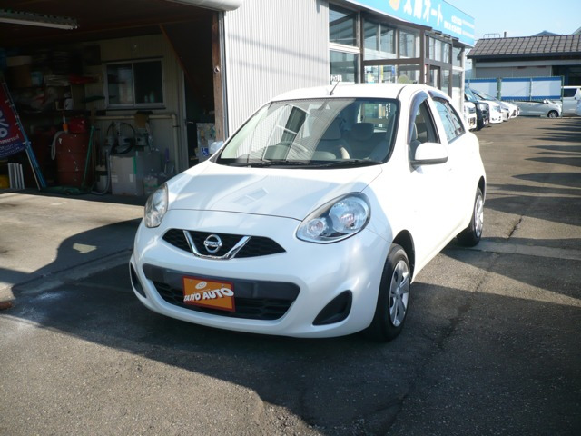 マーチ 1.2 X FOUR 4WD 