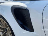 520ps/8250rpm 47.9kgm/6000rpm PCCB(ポルシェ・セラミック・コンポジット・ブレーキ) フロントアクスルリフト リヤアクスルステアリング クラブスポーツパッケージ非装備 カーボンセンターコンソール