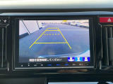【 バックカメラ 】駐車が苦手な方でも映像で後方の安全確認もしっかり♪見えない死角の部分や距離感などモニター確認することが可能です!//