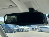 気になる車はすぐにお問い合わせください!画面右側の0066から始まる無料ダイヤルからお問い合わせ下さい!専門スタッフがお車のご質問にお答えいたします!