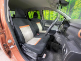 運転席シート廻りは使用感も少なく、良好な状態となっています。丁寧に使われていたことがよくわかりますね。