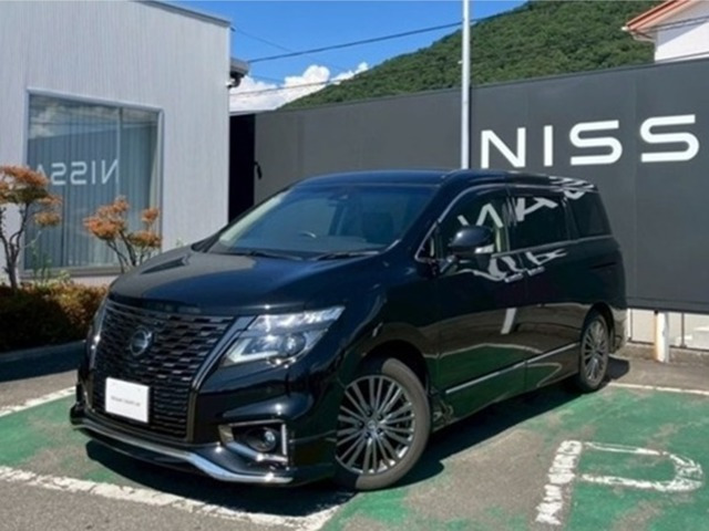 エルグランド 2.5 250ハイウェイスターS アーバンクロム 