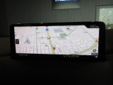 マツダコネクトの10.25インチワイドセンターディスプレイです。『Android Auto』『Apple CarPlay』や独自のコネクテッドサービスに対応したインターフェイスシステムです。