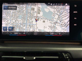 iDriveHDDナビゲーションになります。操作はコントローラーとタッチパネルにて操作いただけます。