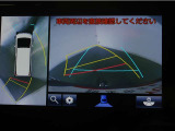 バックガイドモニターで、後方を確認しながら安心して駐車することができます。運転初心者も熟練者も必須の機能ですよ!