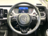 【ステアリングスイッチ】運転中、前方から目線をそらすことなく、オーディオ等の操作が可能な便利機能!安心&快適なドライブを演出してくれます♪